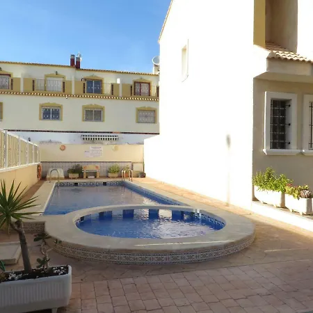 Casa Descanso * Dehesa de Campoamor (Orihuela Costa)